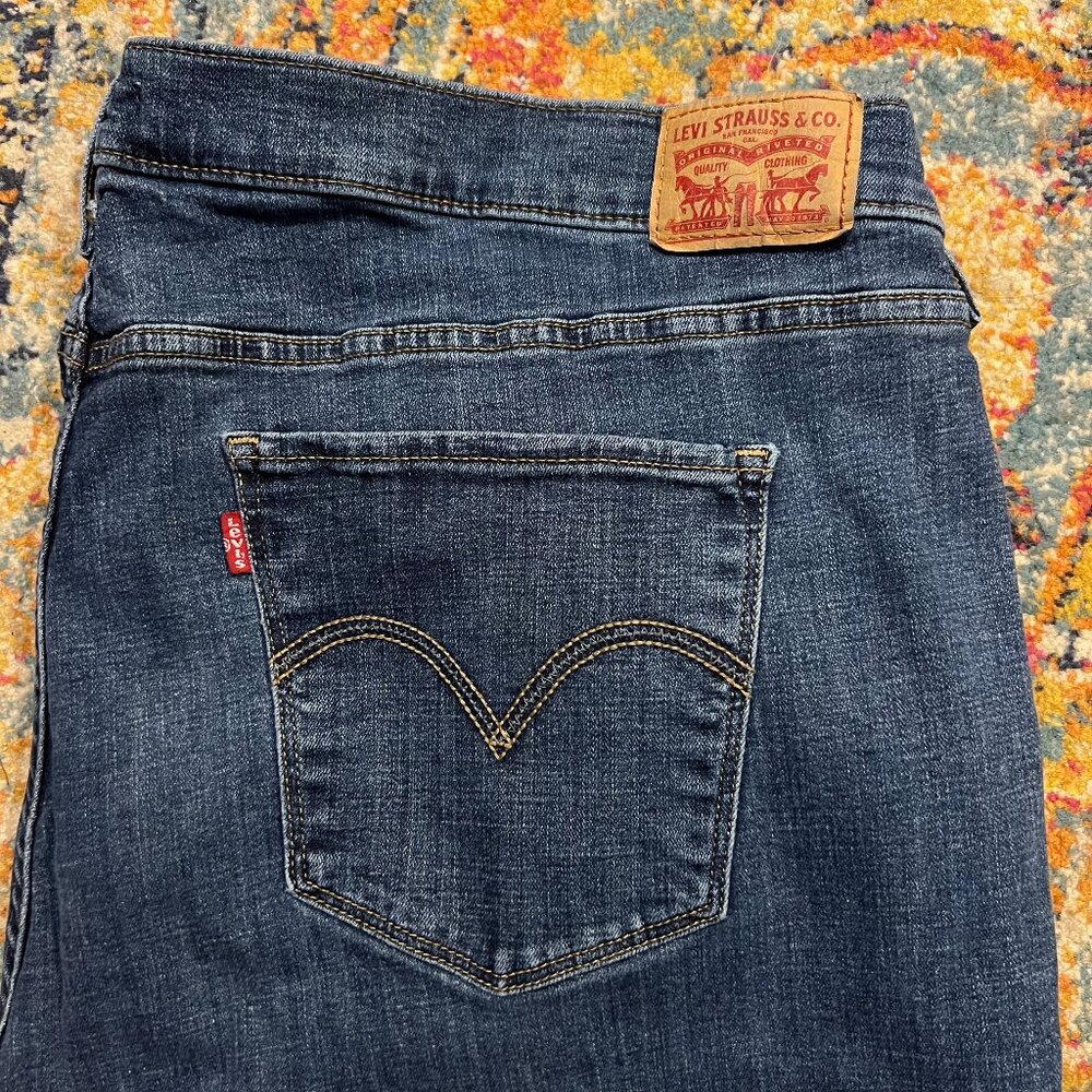 Levi's Women's Classic Straight Fit Stretch Jeans Size 24W - Picture 5 of 6